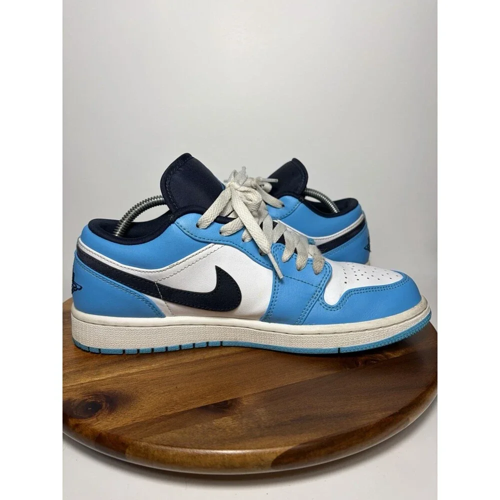 Jordan *preowned* 100%